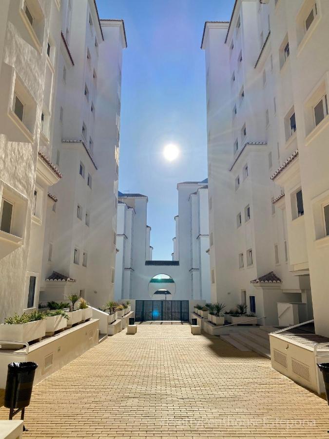 #Prettypenthouseestepona Bagian luar foto