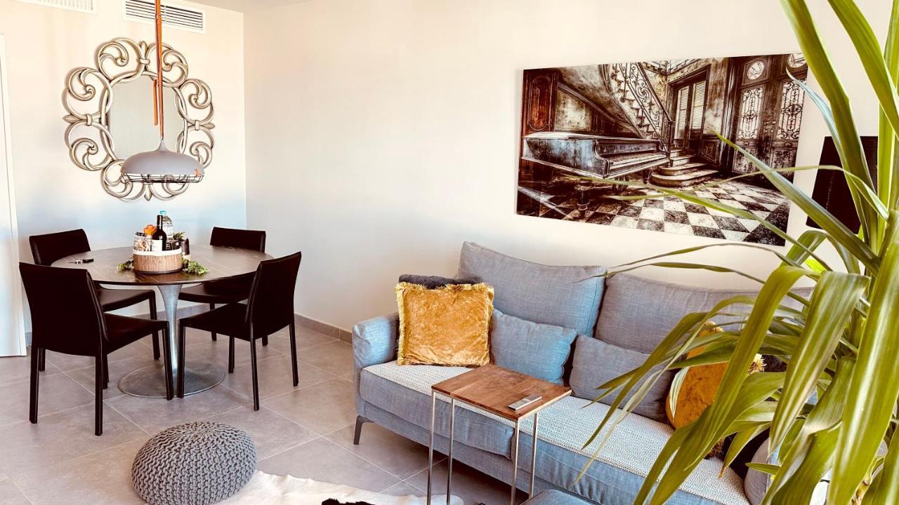 #Prettypenthouseestepona Bagian luar foto